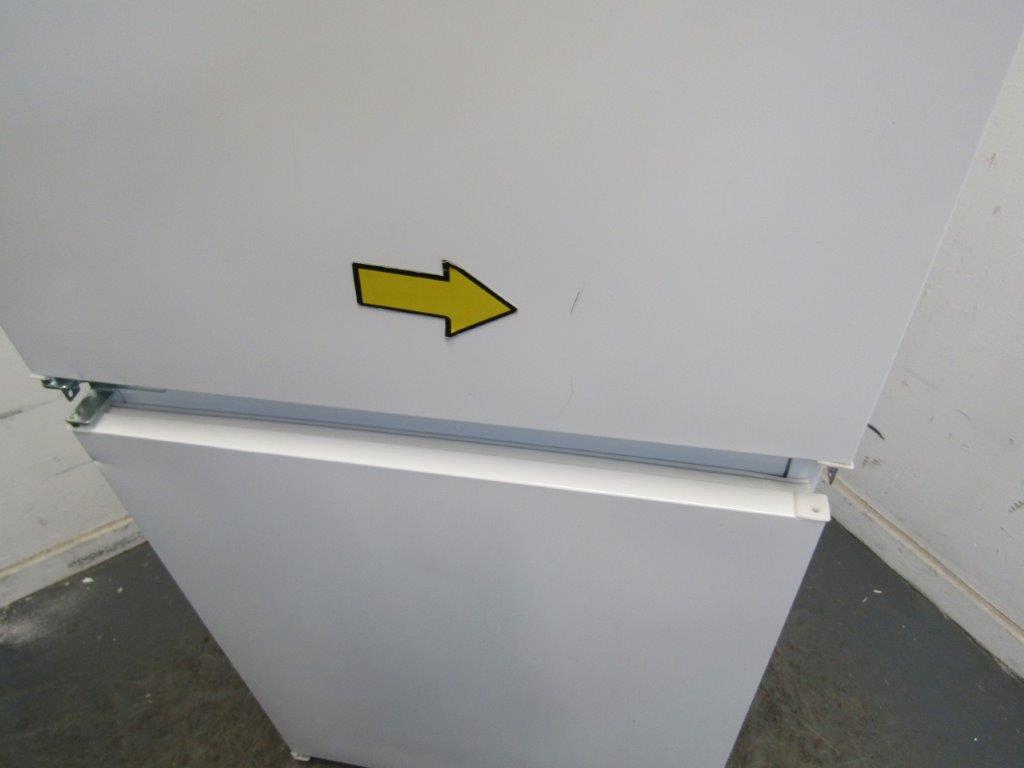 Zanussi ZNLN18FS1 Fridge Freezer Fully Integrated 70:30 Low Frost GRADE A