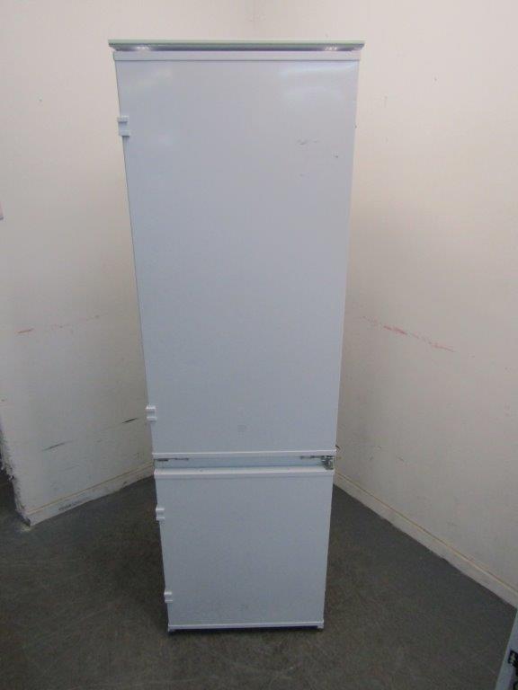 Zanussi ZNLK18ES3 Fridge Freezer Fully Integrated 70:30 Low Frost GRADE A
