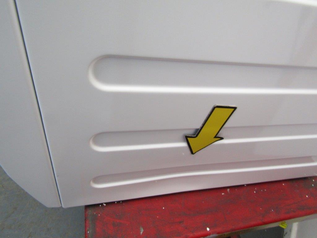 AEG L6FBK941B 9kg 1400 rpm Washing Machine in White GRADE A