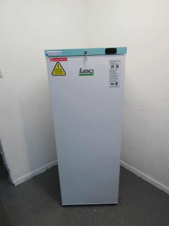 LEC LSFSF242BT 242 Litre Tall Laboratory Freezer White