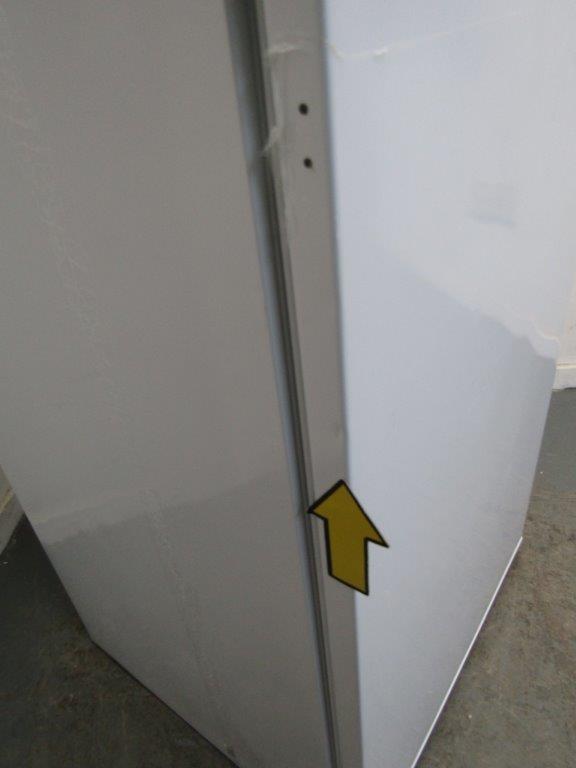 Neue NB50S518FK Integrated 50:50 Fridge Freezer in White GRADE A