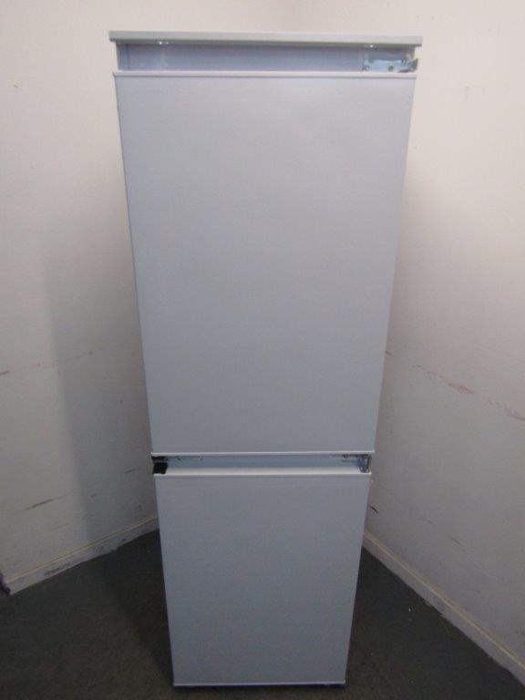 Neue NB50S518FK Integrated 50:50 Fridge Freezer in White GRADE A