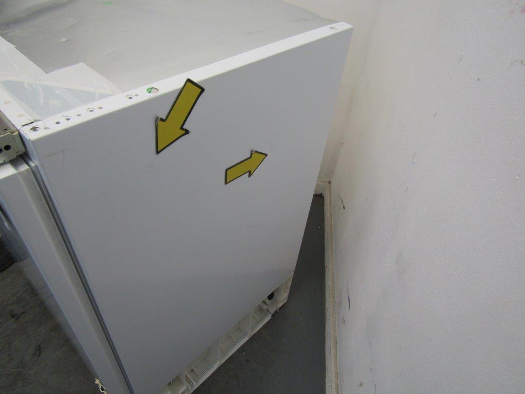 AEG NSK6I82EF Integrated Built Under Larder Fridge Fixed Fitting Kit GRADE A