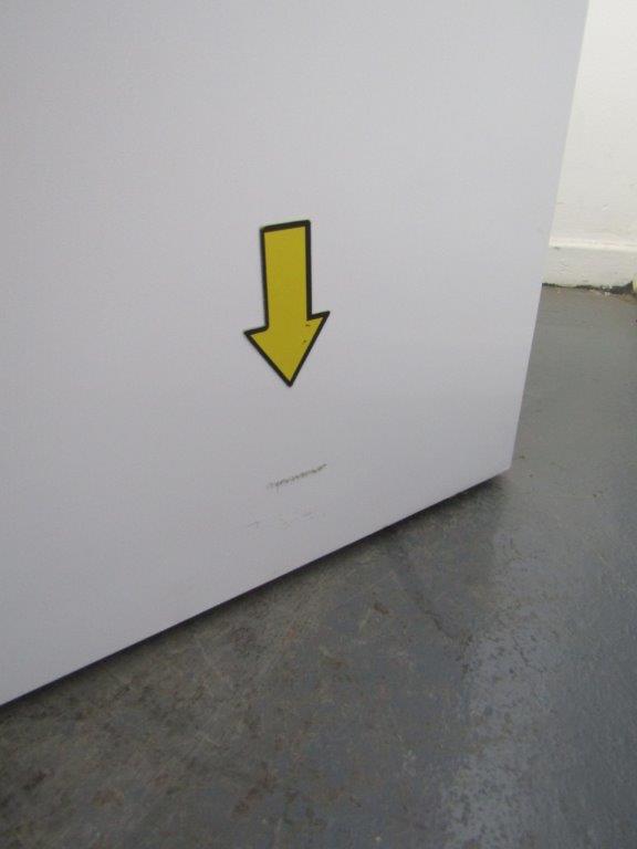 Lec PPGR158BT-UK Pharmacy Refrigerator Glass Door 158L White GRADE B