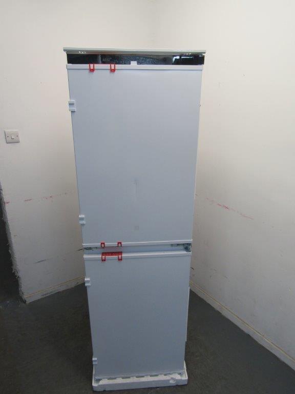 AEG OSC6T185ES Fridge Freezer Fully Integrated 50:50 No Frost Sliding GRADE A