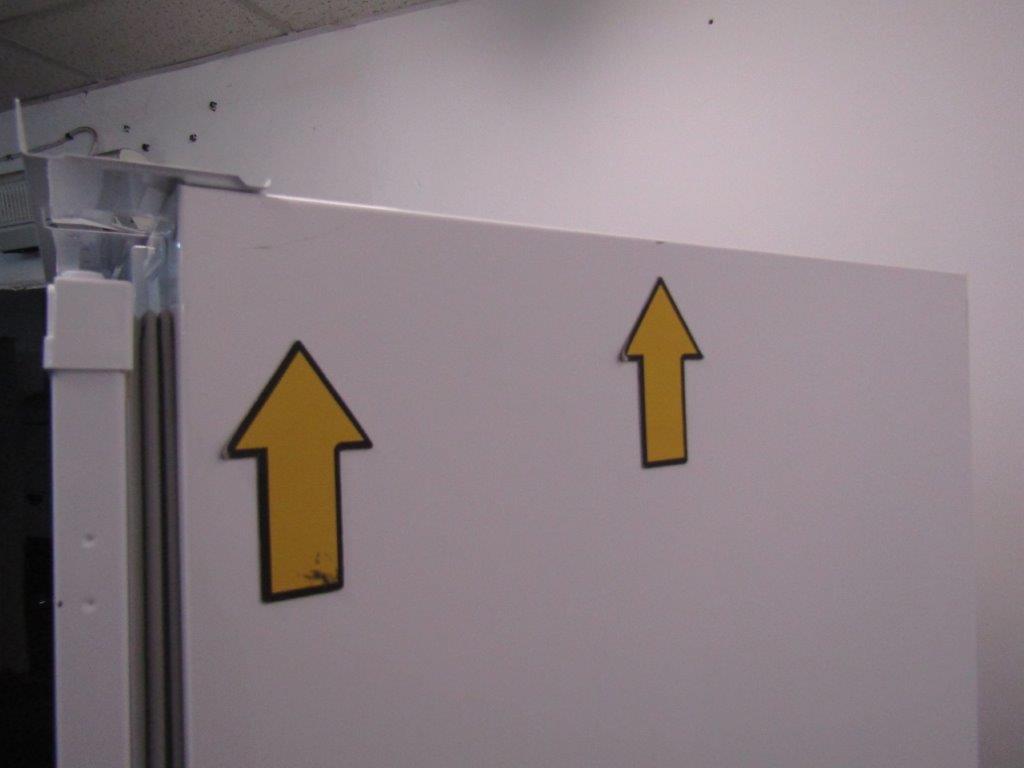 Beko BCFD3V73 Fridge Freezer 70:30 Integrated Frost Free Sliding Rail REFURBISHED