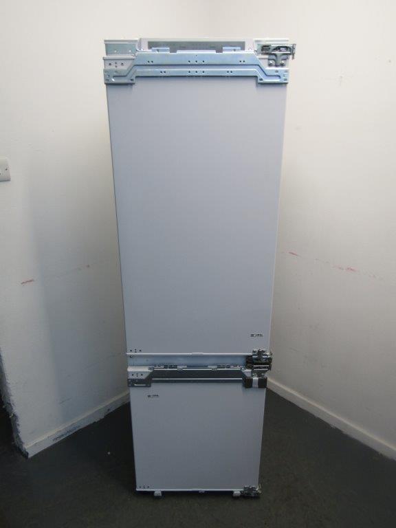 Samsung BRB26615EWW Frost Free Fridge Freezer Integrated 70:30 Fixed GRADE B