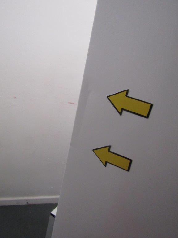 Lec PPGR158BT-UK Pharmacy Refrigerator Glass Door 158L White GRADE A