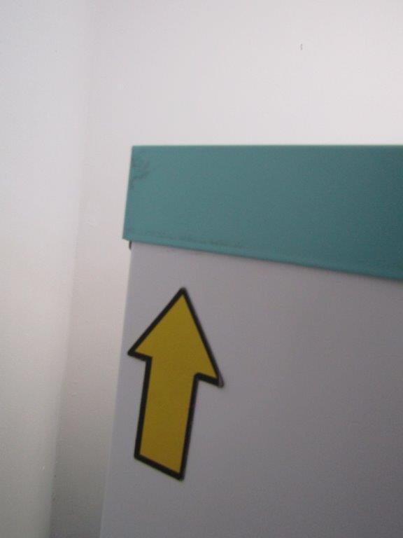 Lec PPGR310BT Pharmacy Fridge 310L Bluetooth Enabled Glass Door GRADE B