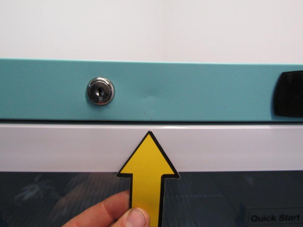 Lec PPGR310BT Pharmacy Fridge 310L Bluetooth Enabled Glass Door GRADE B