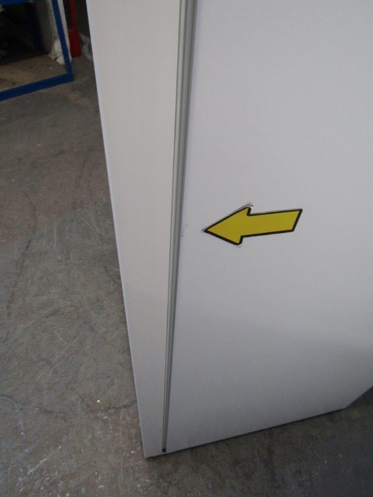 Lec PEGR310BT-AU Pharmacy Refrigerator 310L Glass Door in White GRADE B