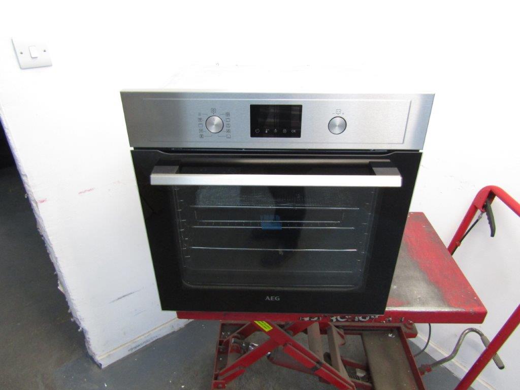AEG BPX535A61M Single Oven Electric Built in Pyrolytic Stainless Steel GRADE B