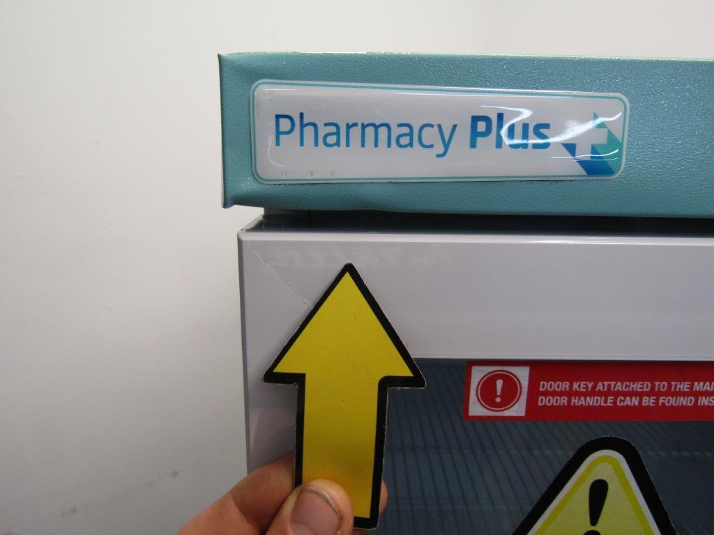 Lec PPGR310BT Pharmacy Fridge 310L Bluetooth Enabled Glass Door REFURBISHED