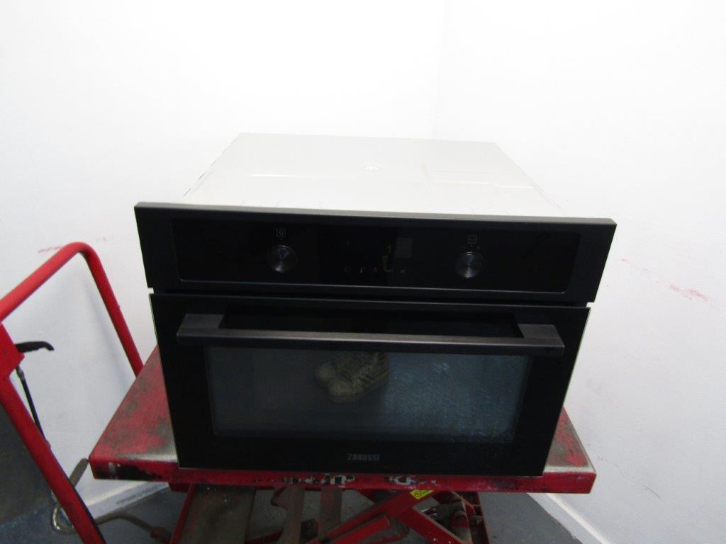 Zanussi ZVENM7KN Compact Microwave Built in Oven & Grill Black GRADE B