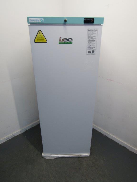 Ward Refrigerator WSR310DC-UK 310L with Solid Door White GRADE B