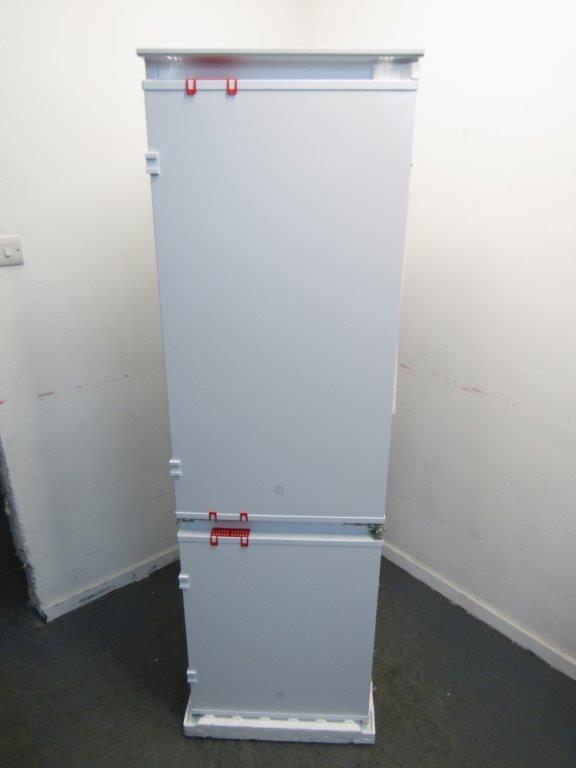 AEG OSC6N181ES Fridge Freezer Fully Integrated 70:30 No Frost Sliding GRADE A