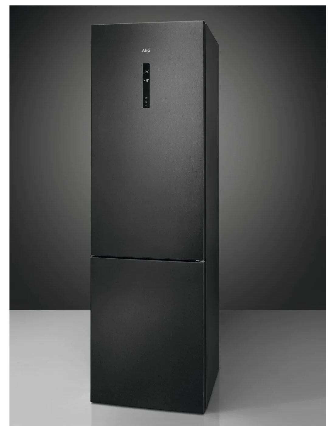 AEG RCB736E3MB Frost Free Fridge Freezer 60cm in in Black Steel GRADE A