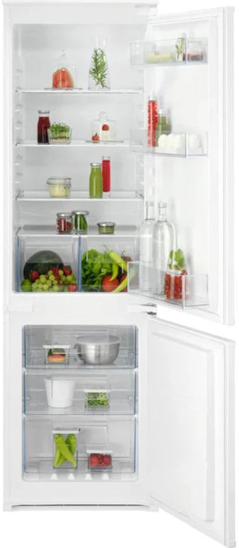 AEG NSC5S18ZES Fridge Freezer Integrated 70/30 Low Frost GRADE A
