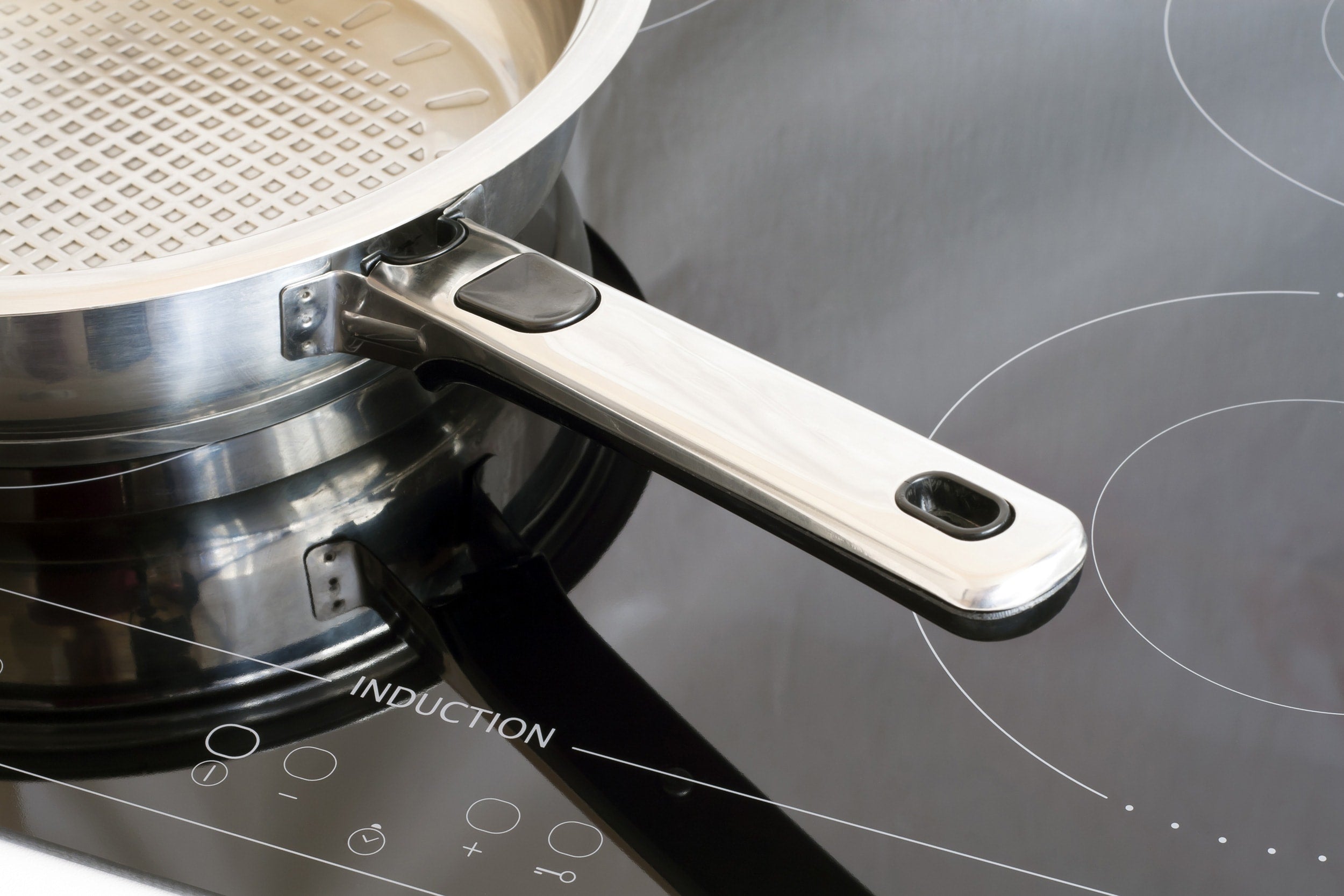 Choosing a new cooker hob for your kitchen?