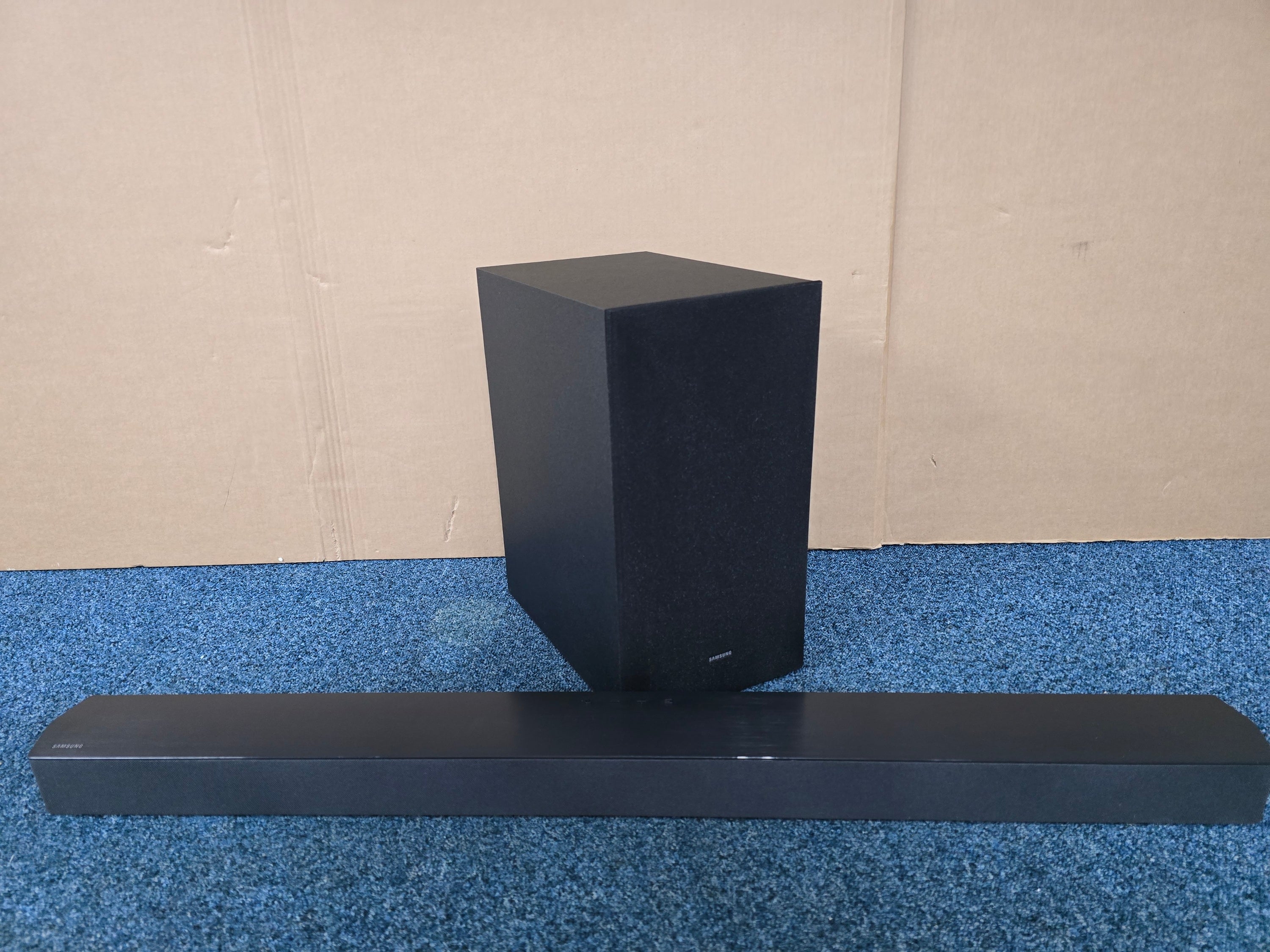 Samsung HW-C430/XU Soundbar and Subwoofer Wireless 2.1ch in Black GRADE B