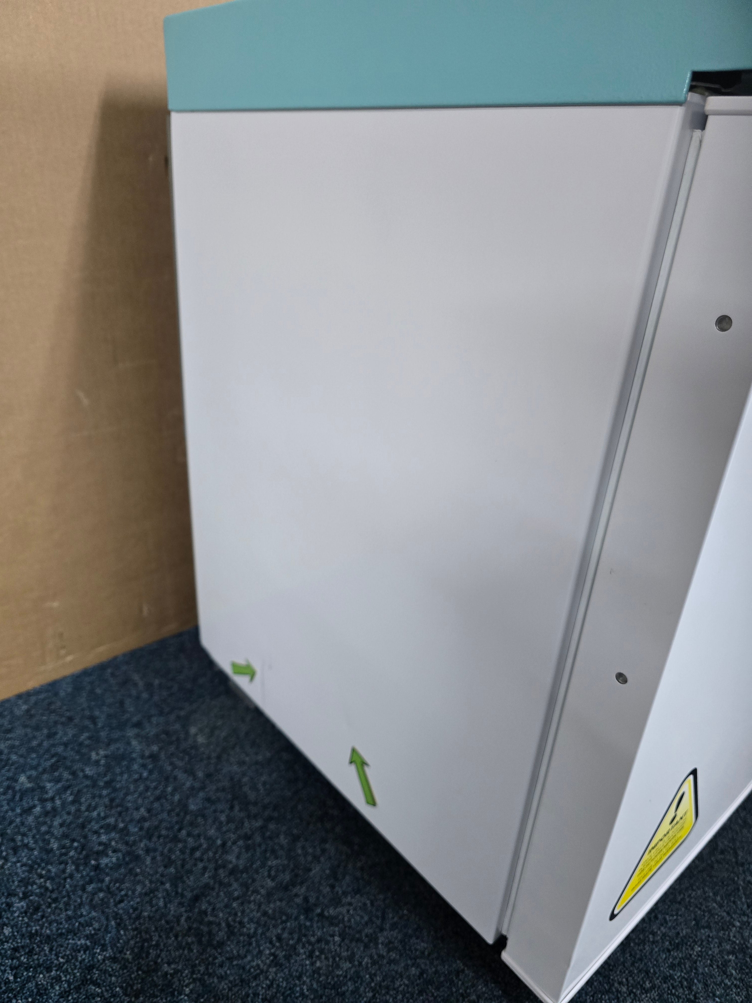 Pharmacy Refrigerator PPSR47BT Countertop 47L Control Plus White GRADE A