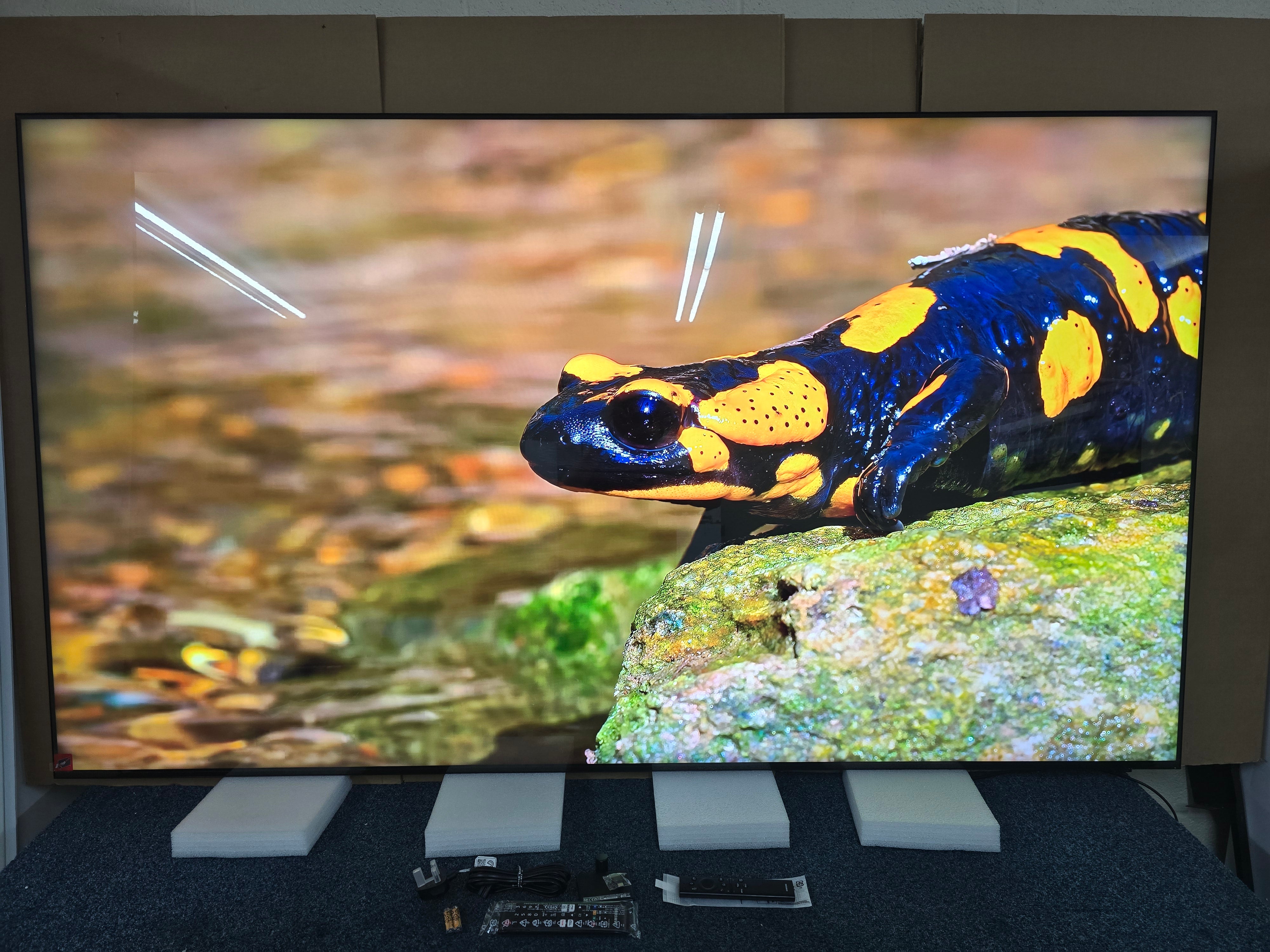 Samsung QE85QN95CATXXU 85" Television Neo QLED 4K Smart TV REFURBISHED