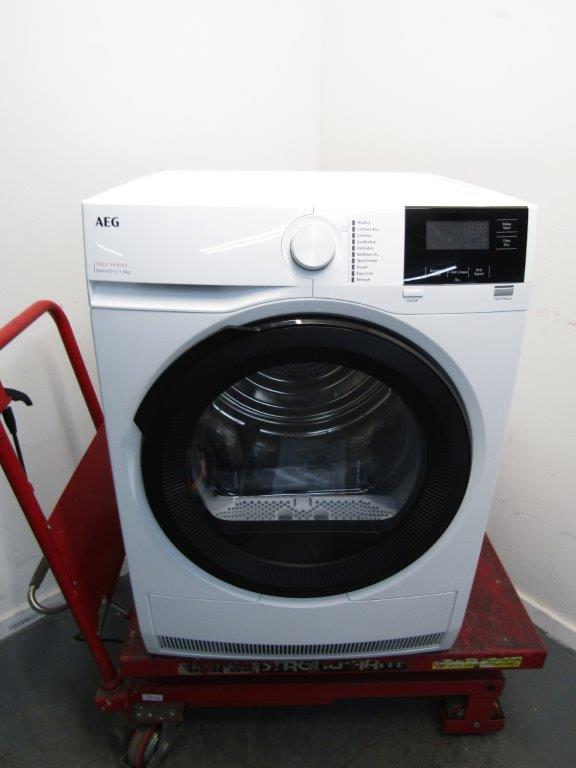 AEG TR718L4B Tumble Dryer 8kg Heat Pump in White GRADE B