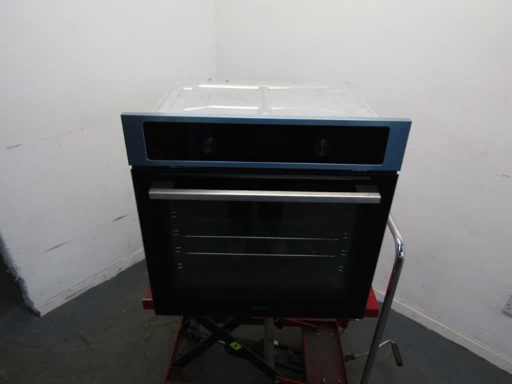 Zanussi ZOCND7X1 Single Oven Electric SteamPlus in Stainless Steel GRADE A