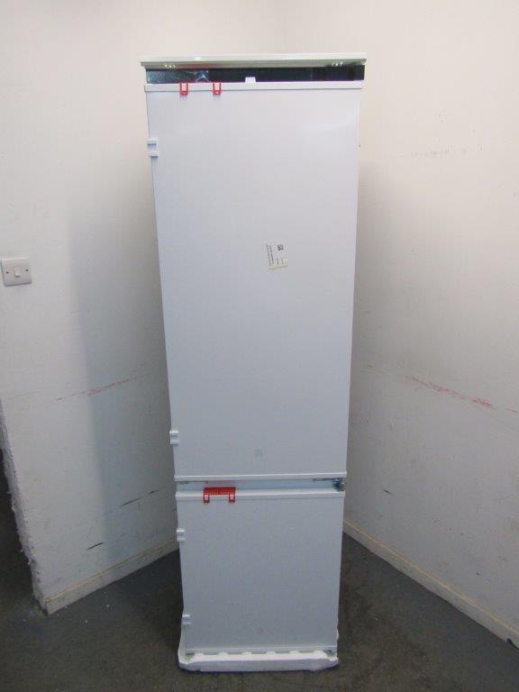 AEG NSC8M191DS Fridge Freezer Integrated Extra Tall 70:30 Frost Free GRADE A