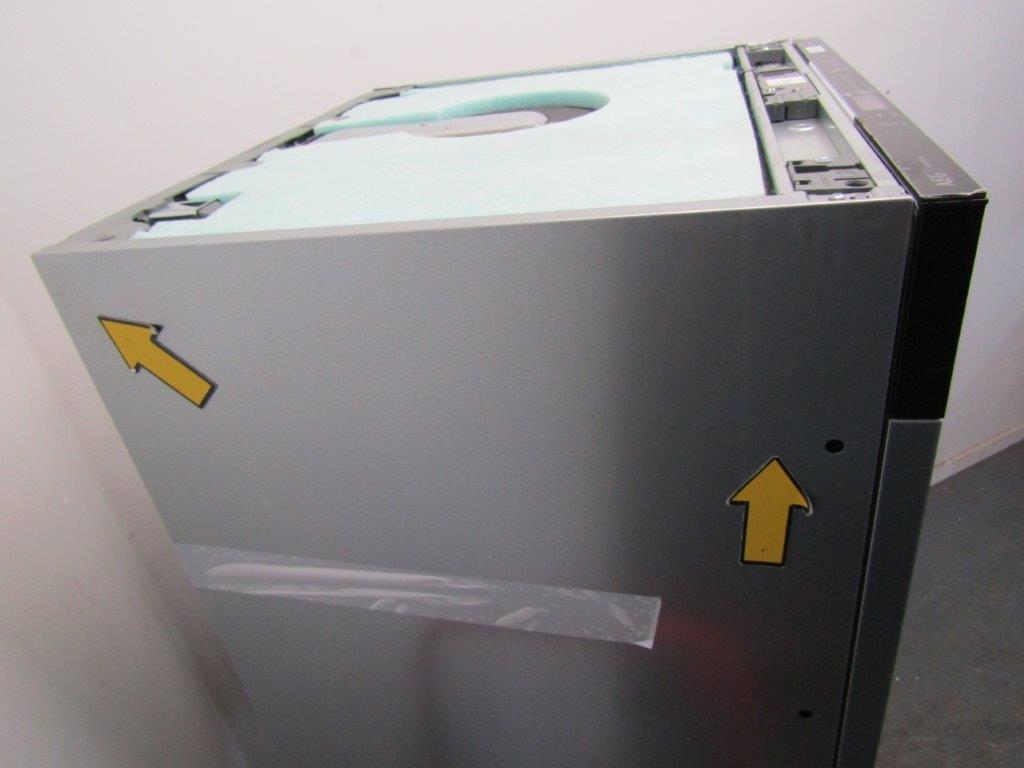 AEG NG82IX5PK 60cm ComfortLift Dishwasher Fully Integrated