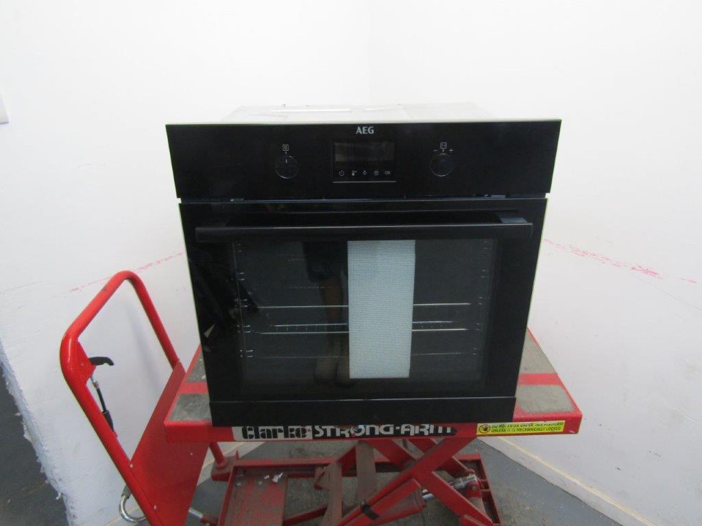 AEG BEB335061B Single Oven Electric SurroundCook in Black GRADE A
