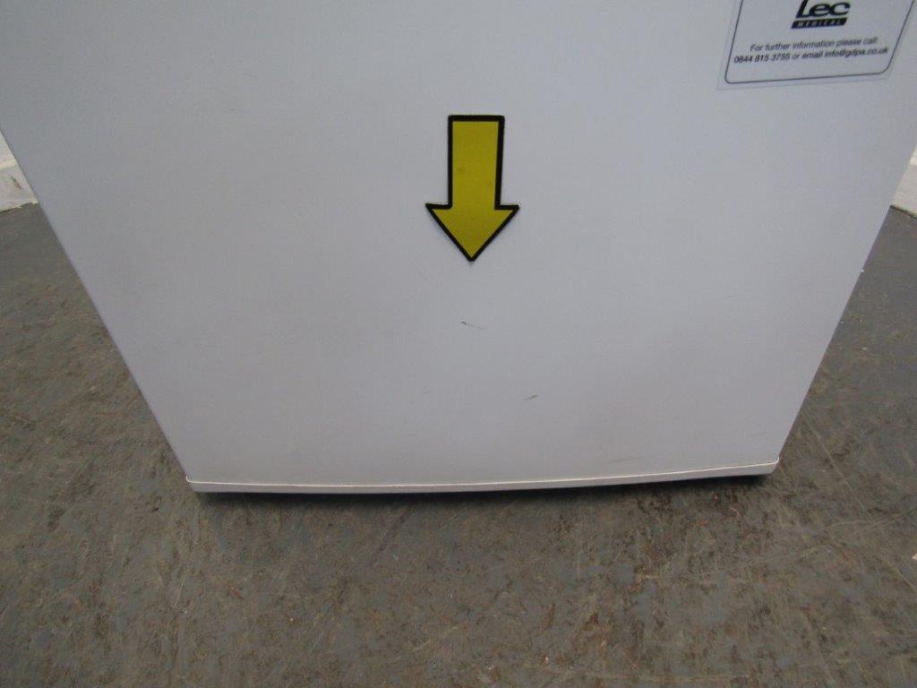 Lec WSR82UK Ward Refrigerator 82L with Solid Door REFURBISHED