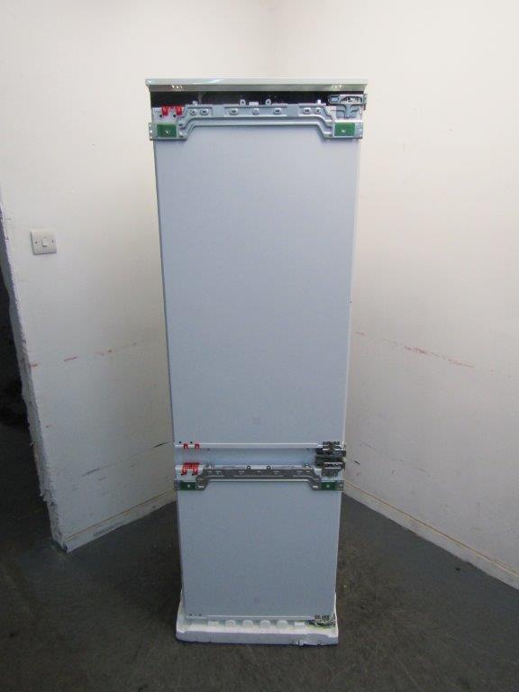AEG OSC7C181DF Fridge Freezer Fully Integrated 70:30 Frost Free GRADE A