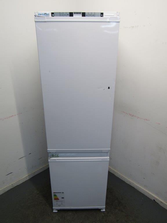 Grundig GKFED473 Fridge Freezer Fully Integrated 70:30 Frost Free GRADE A