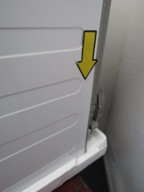 AEG TR718L4B Tumble Dryer 8kg Heat Pump in White GRADE A