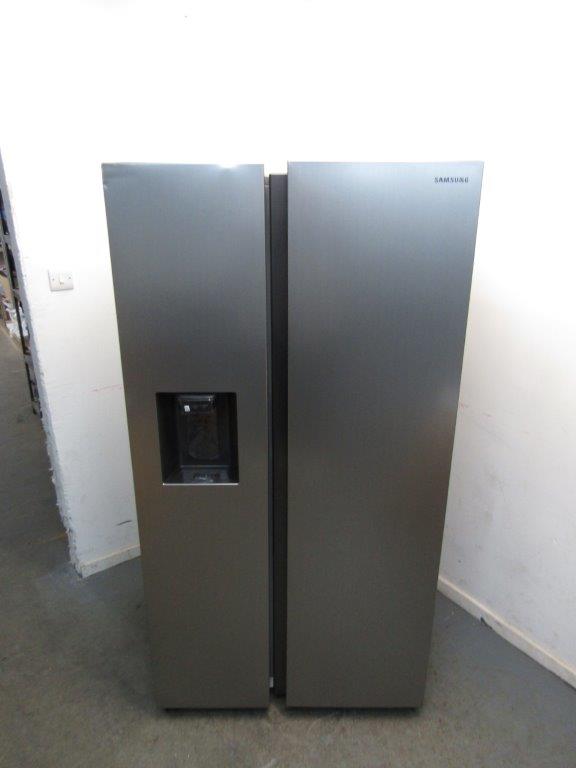 Samsung RS68A8820S9 Fridge Freezer American Plumbed Stainless Steel GRADE B