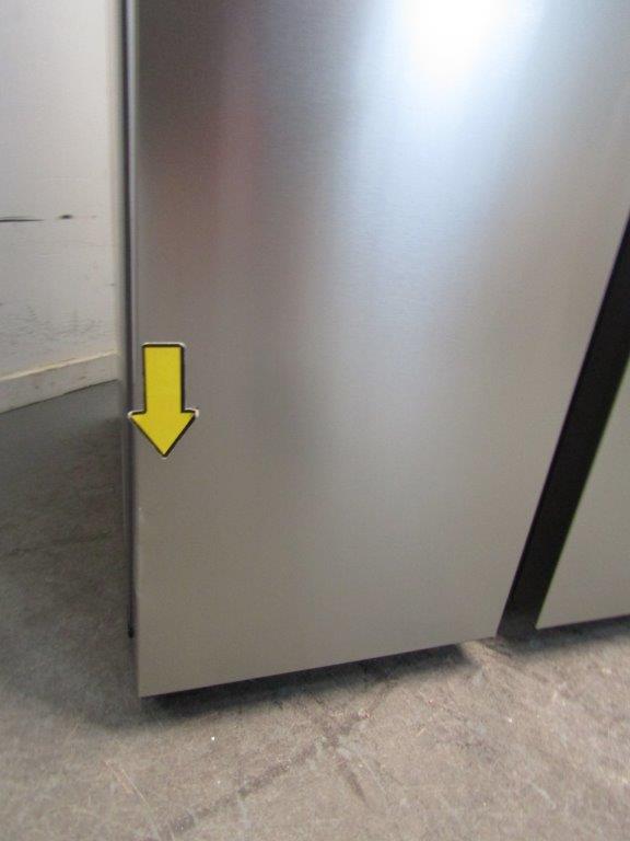 Samsung RS68A884CSL Fridge Freezer WiFi Plumbed American Silver GRADE B