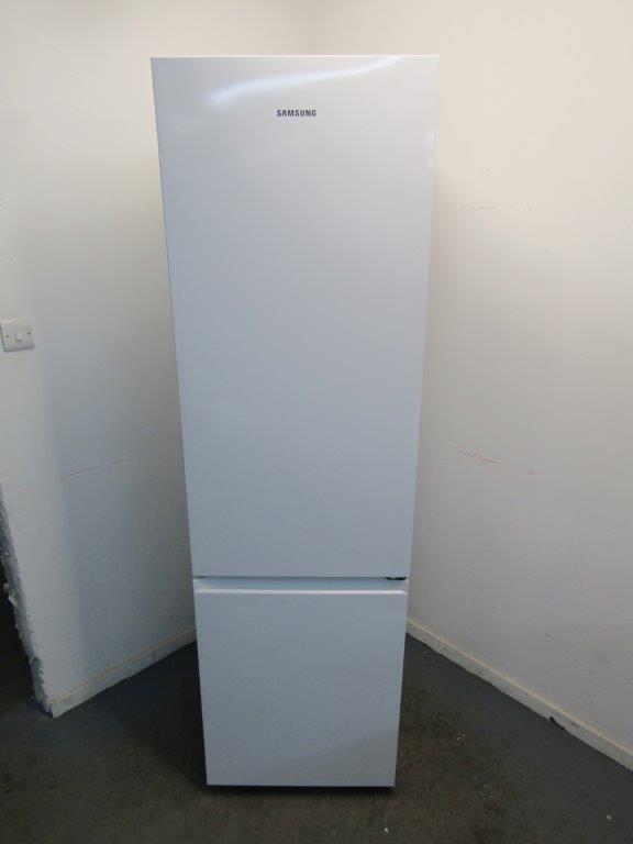 Samsung RB38C602EWW Fridge Freezer Freestanding Frost Free White GRADE A