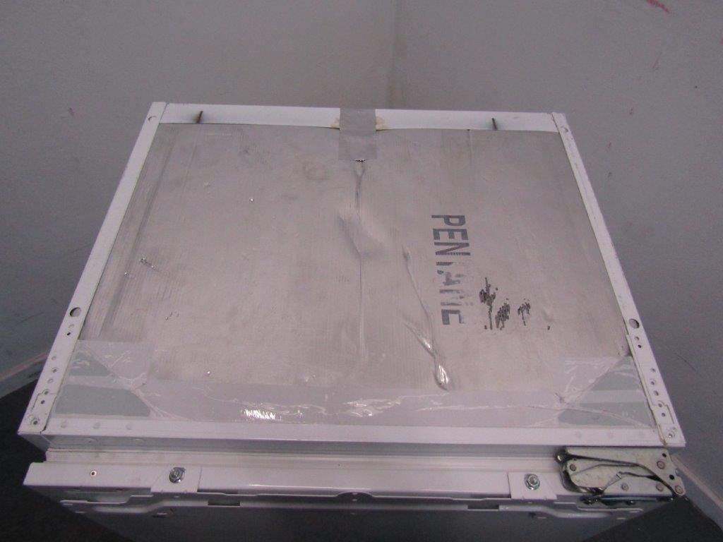 Zanussi ZXAE82FR Larder Fridge Integrated Undercounter White GRADE A