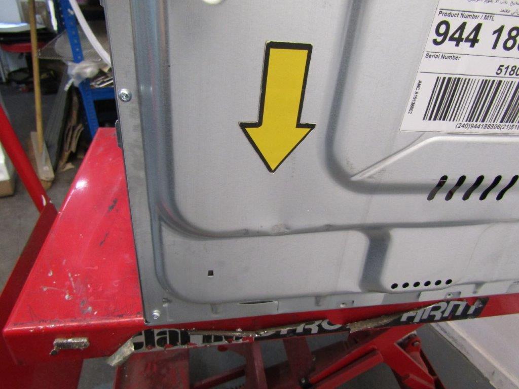 AEG BPK748380B Single Oven Electric Built In Pyrolytic in Black GRADE A