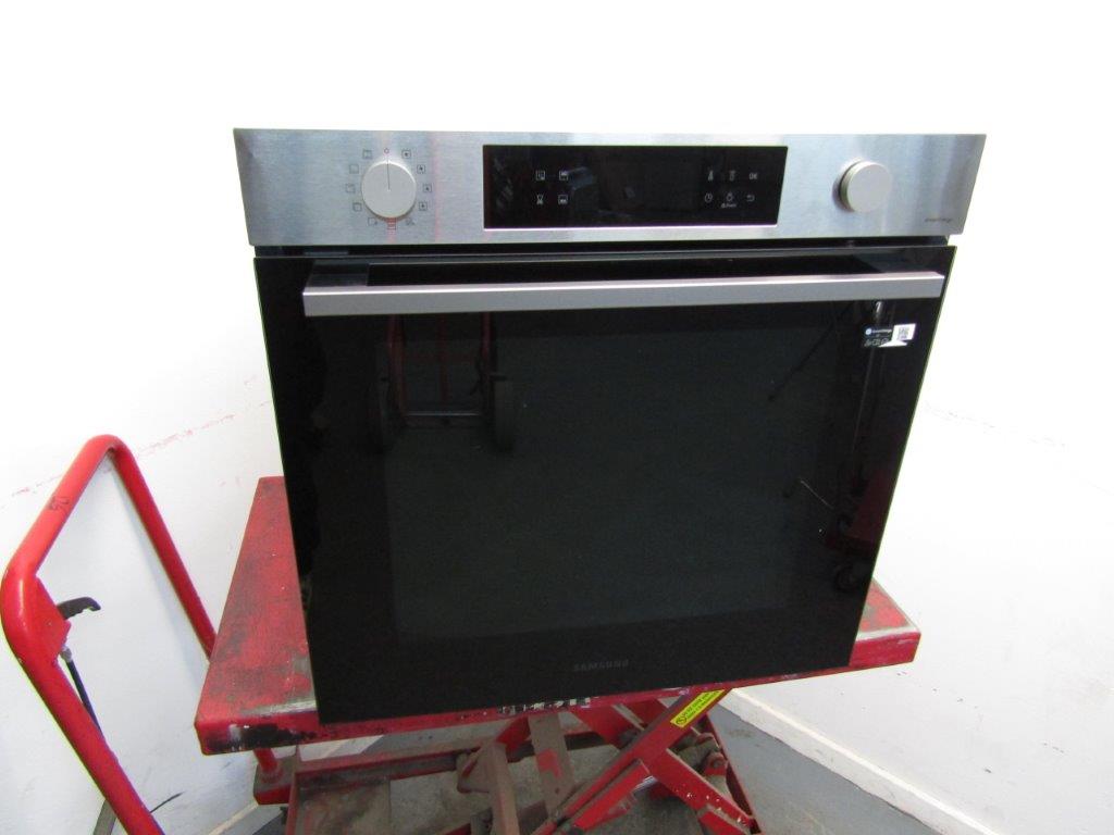 Samsung NV7B4430ZAS Single Oven DualCook Built In Stainless Steel GRADE B