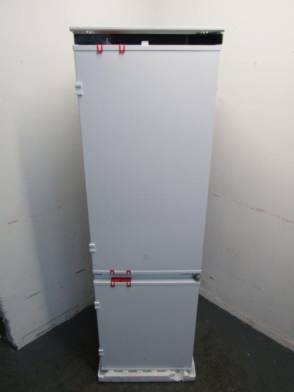 AEG NSC7G181DS Fridge Freezer Integrated 70/30 No Frost GRADE A