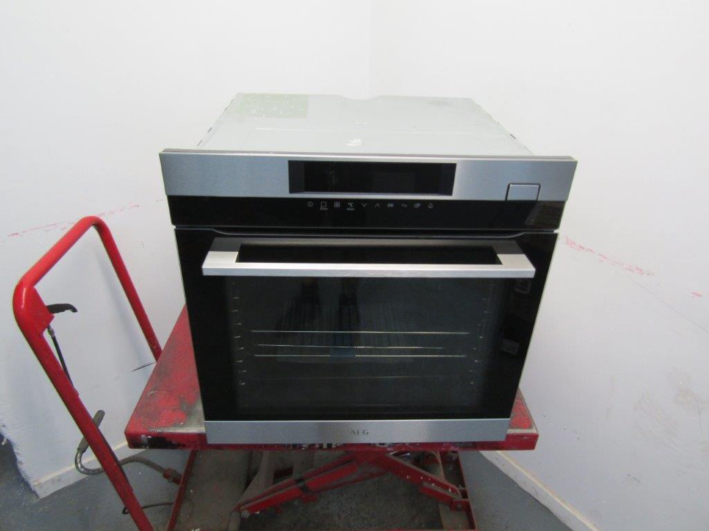 AEG BSK782320M Single Oven Built in Steamboost Electric Steam in Stainless Steel GRADE A