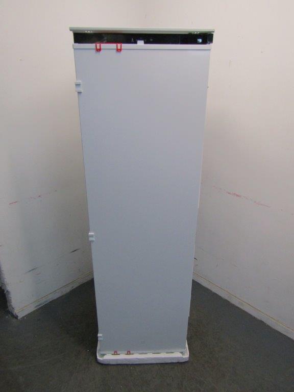 AEG TK6DS181ES Tall Integrated Larder Fridge with Sliding Hinge GRADE A
