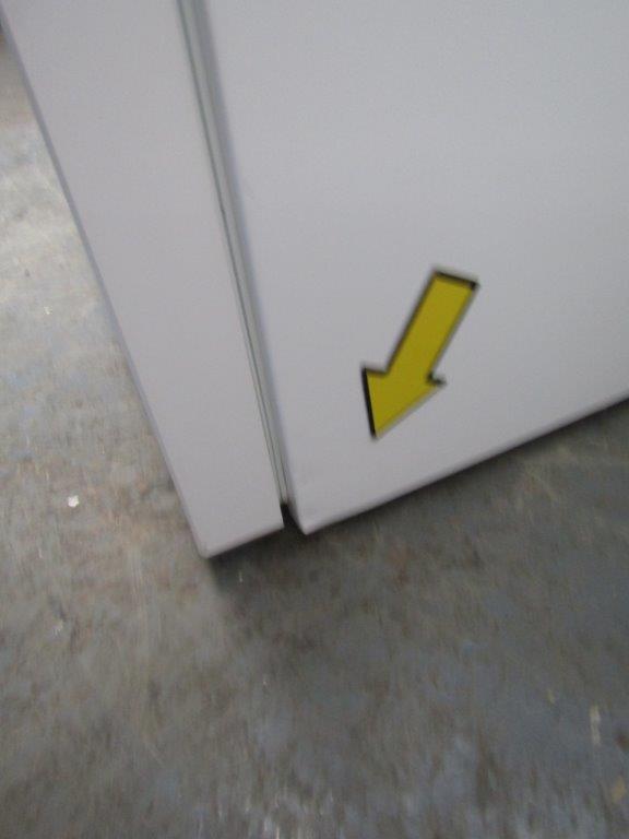 Lec PPGR400BT-UK Pharmacy Refrigerator Solid Door 400L White GRADE B