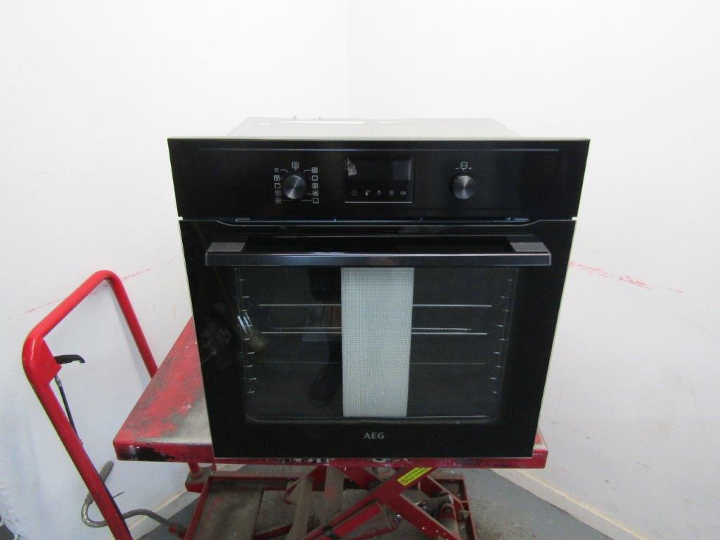 AEG BPX535061B Single Oven Electric Built in Pyrolytic in Black GRADE B