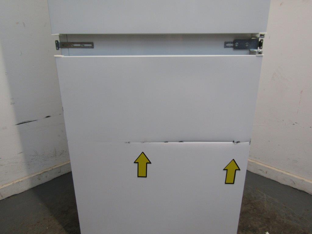 Zanussi ZBB28441SA Fridge Freezer Integrated 70:30 Low Frost REFURBISHED