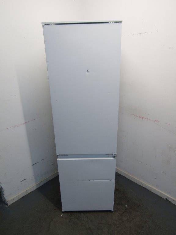 Zanussi ZBB28441SA Fridge Freezer Integrated 70:30 Low Frost REFURBISHED