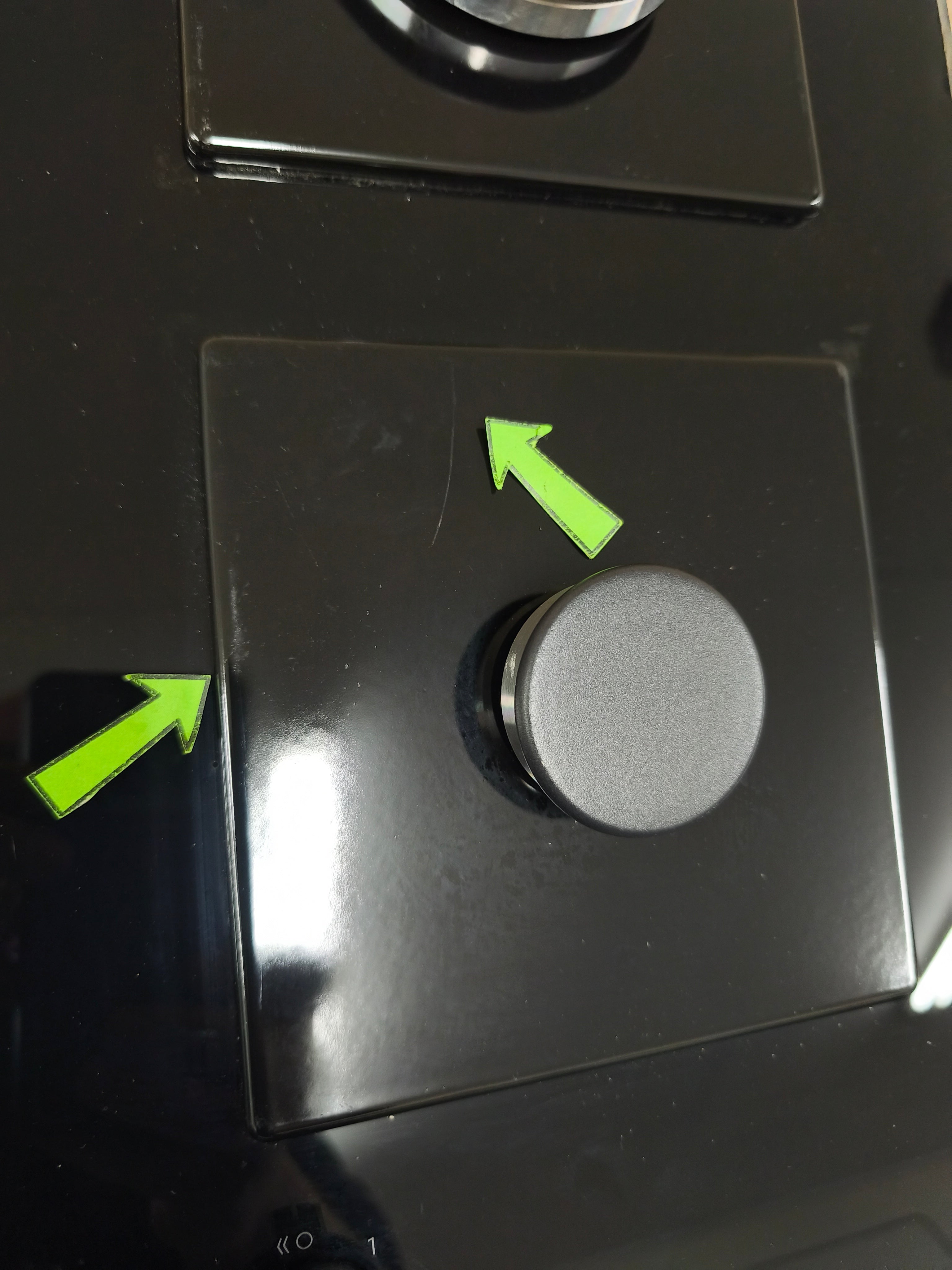 Neff T26CS49S0 60cm Gas Hob in Black Glass GRADE B