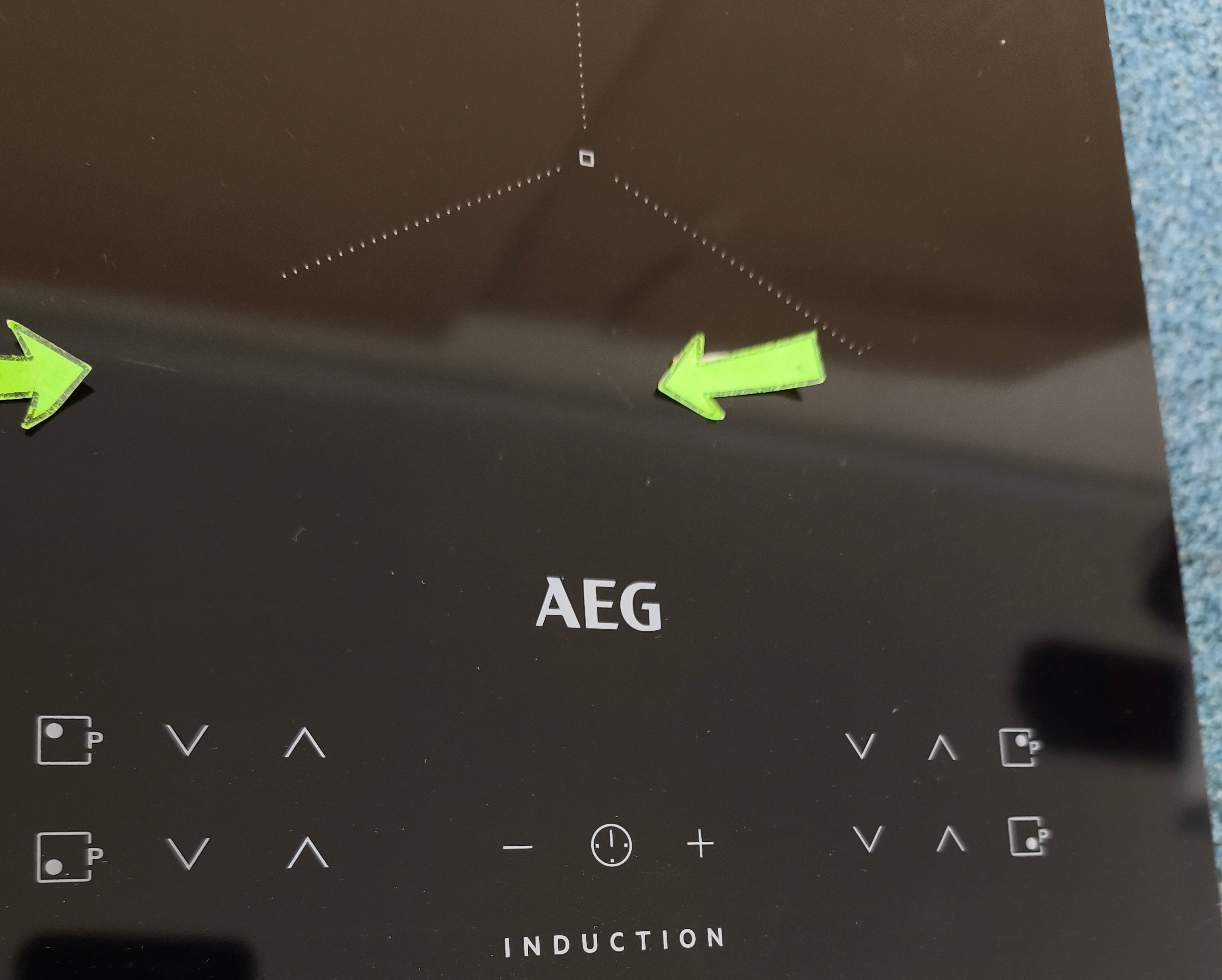 AEG ILB64334CB Induction Hob 59cm 4 Zone Black 13 Amp GRADE B